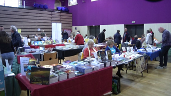 Mag 22 avril 2023 - Inauguration salon "Voyage en livres" La Clayette 2023