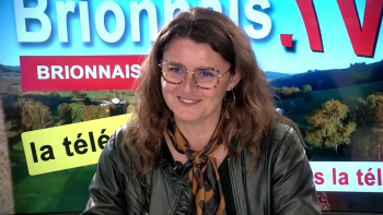 mag 21 janvier 2026 - Fanny Debiesse (nouvelle pièce du Théâtre Scène-Hic : "L'anniversaire surprise... de tête!")