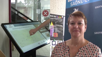 Mag 20 juillet 2021 - Elisabeth Roblot (inauguration de la borne "Route 71" à l'office de tourisme Sud Brionnais à La Clayette